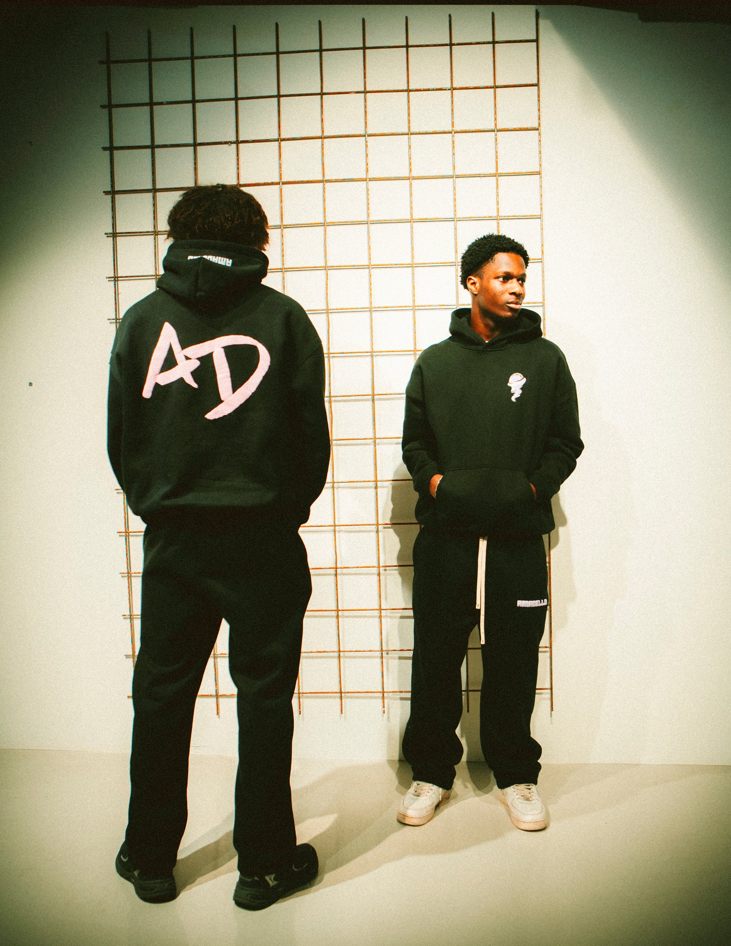 AMADELLO HOODIE BLACK X PURPLE