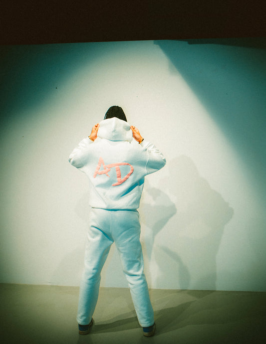 AMADELLO HOODIE WHITE X PINK